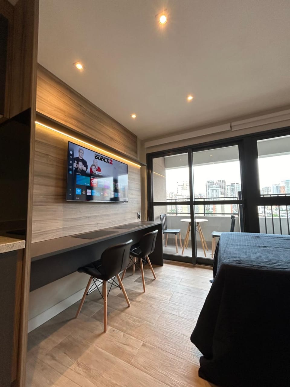 TV and multimedia, Dining area