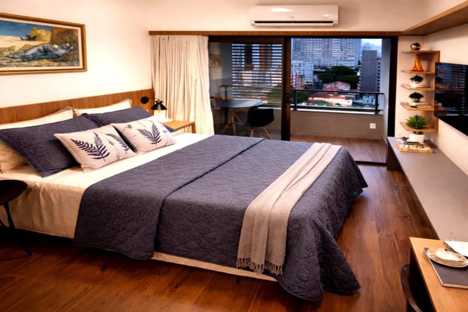 Bed, TV and multimedia, Photo of the whole room, Bedroom, air conditioner