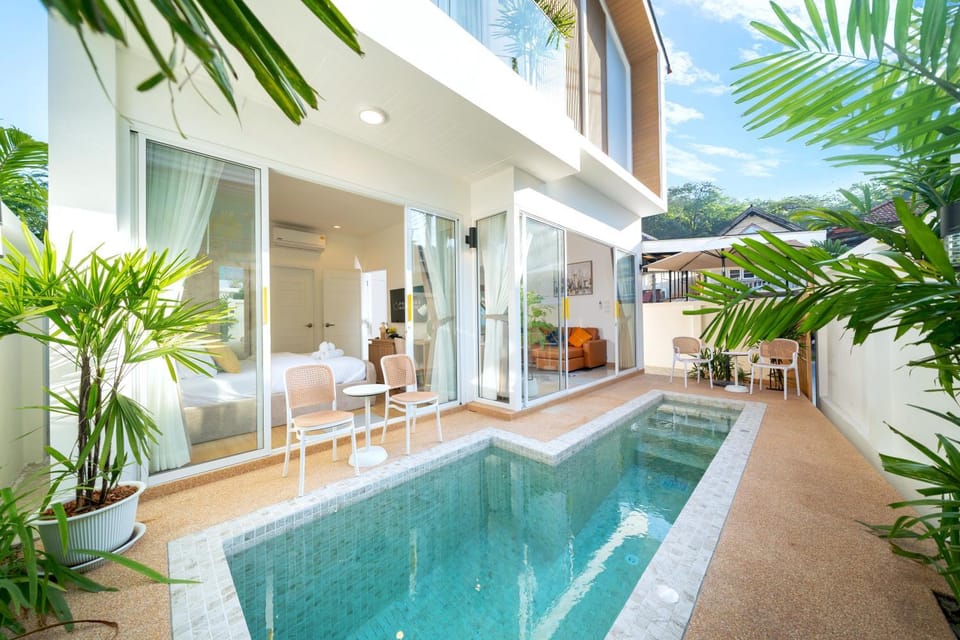 Property building, Patio, Day, Swimming pool