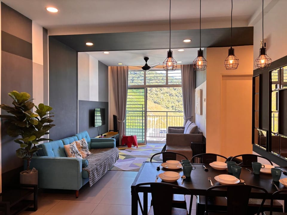 Living room, Photo of the whole room, Seating area, Dining area