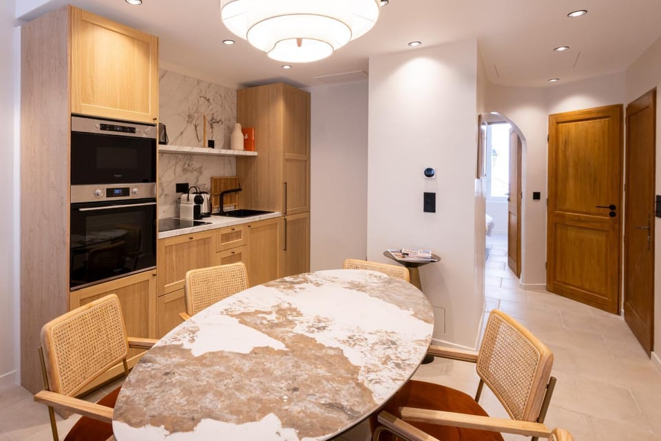 Appartement port de saint Tropez & place des Lices - CLEMENCEAU Apartment in Saint-Tropez