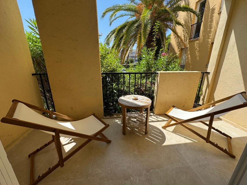 Appartement avec terrasse et parking centre St-Tropez Apartment in Saint-Tropez