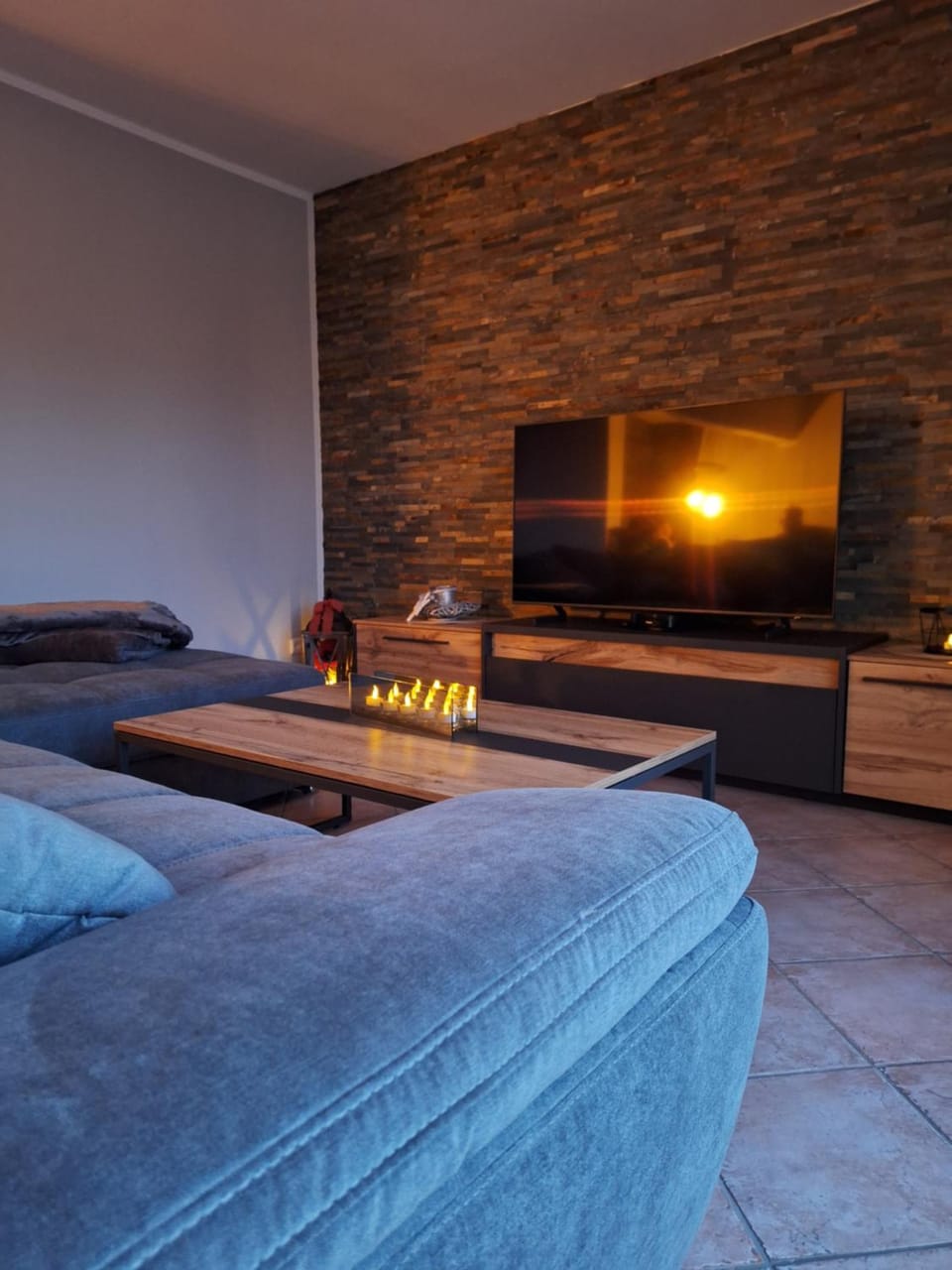 TV and multimedia, Living room