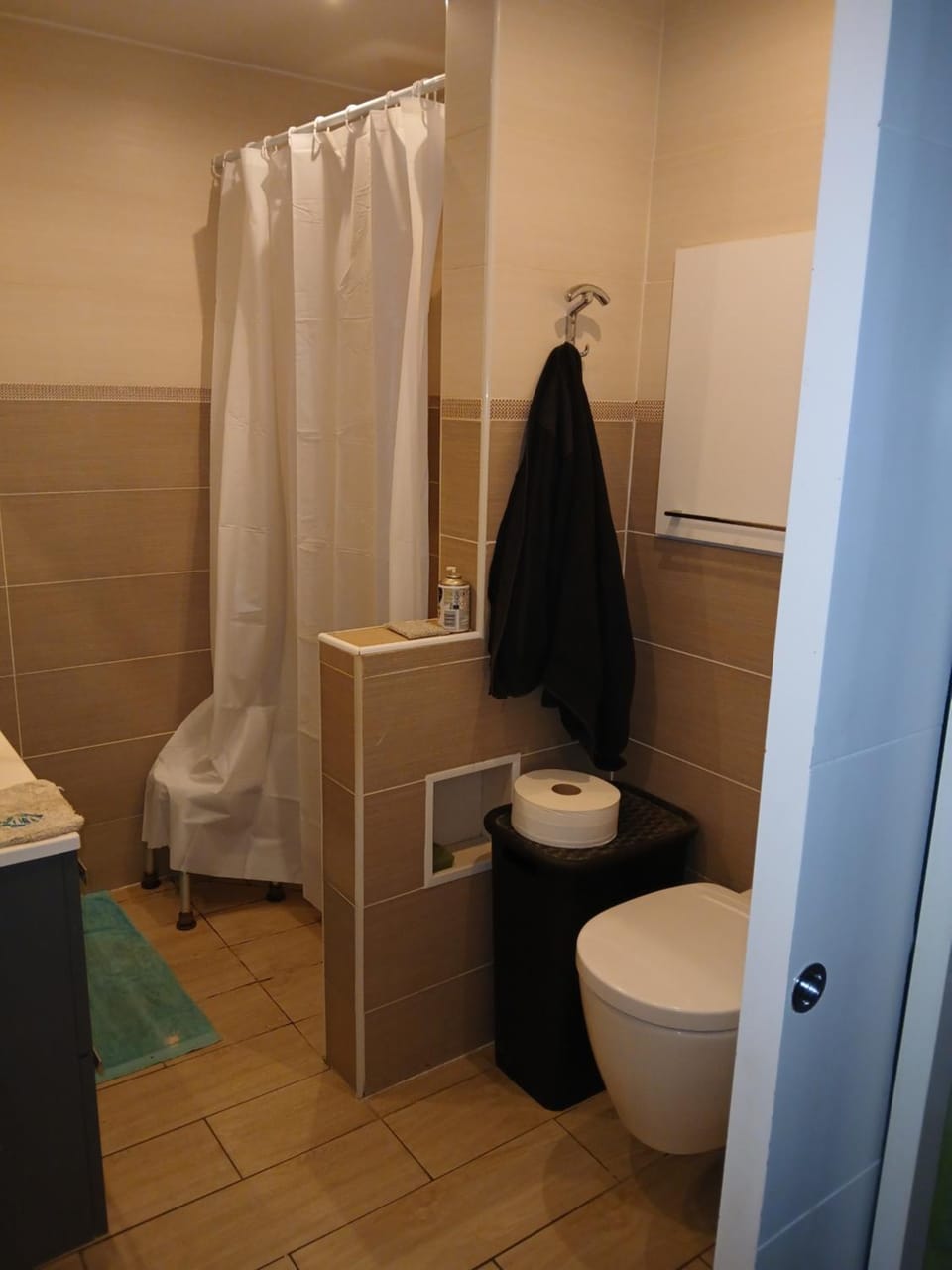 Chambre ou calme Vacation rental in Pontoise