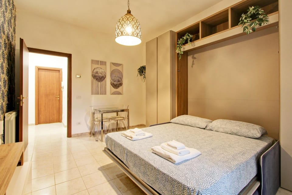 Elisa Home Apartment in Rome