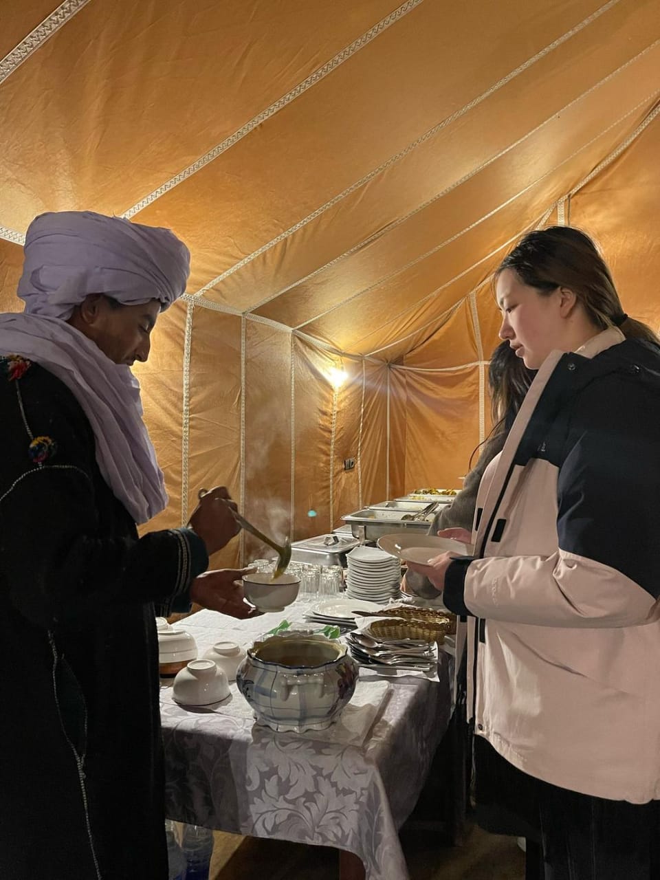 People, Food and drinks, Food, Shopping Area, Buffet breakfast, group of guests