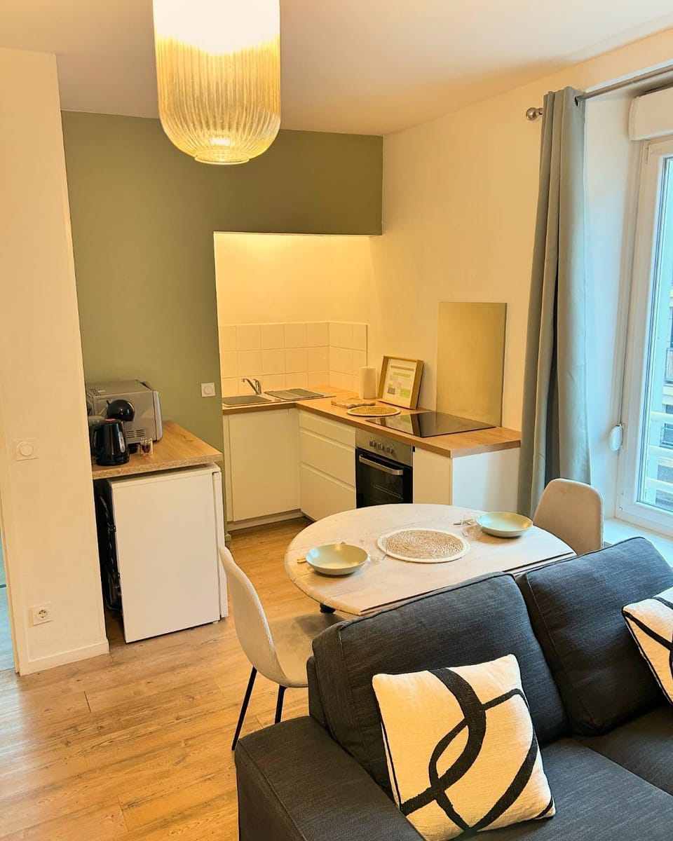 Appartement Résidence Lenoir - Centre REIMS Apartment in Reims