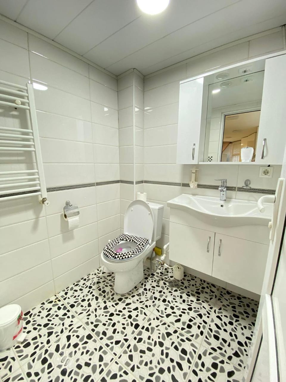 Shower, Toilet, Bathroom