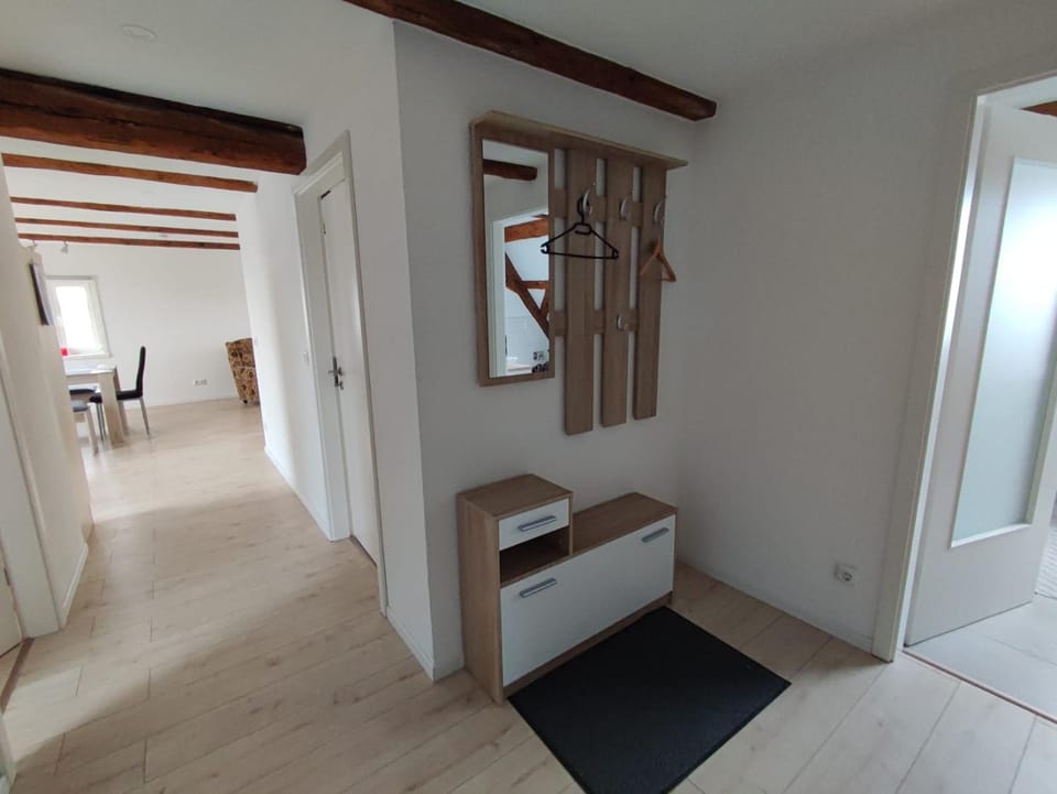 Ferienwohnung im sanierten Denkmal max 5 Personen FeWo2 Apartment in Saxony