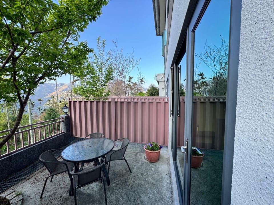 Balcony/Terrace, Balcony/Terrace