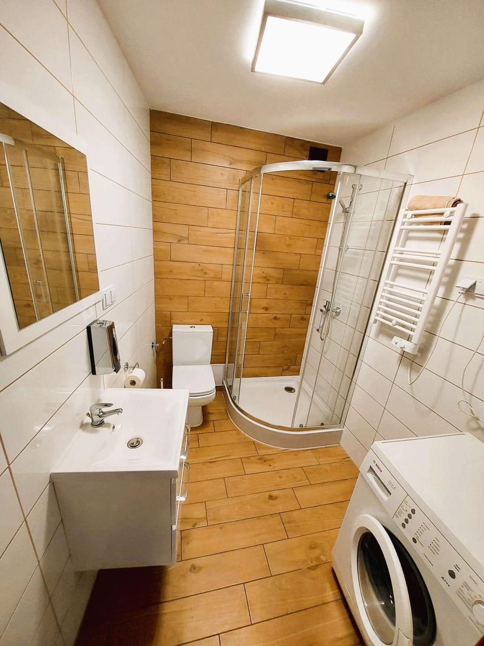 Shower, Toilet, Bathroom, washing machine