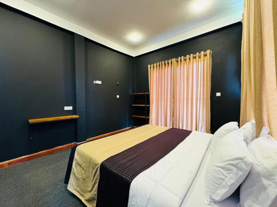 Cloudscape Breeze Hotel in Nuwara Eliya