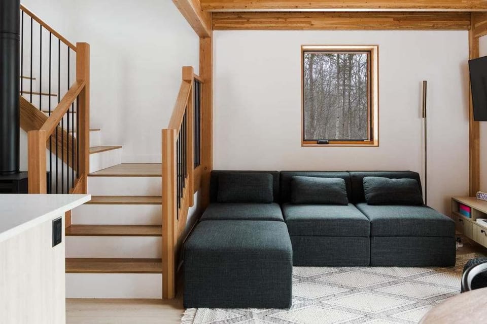 Camp Haliburton - Waterfront A-Frame House in Dysart and Others