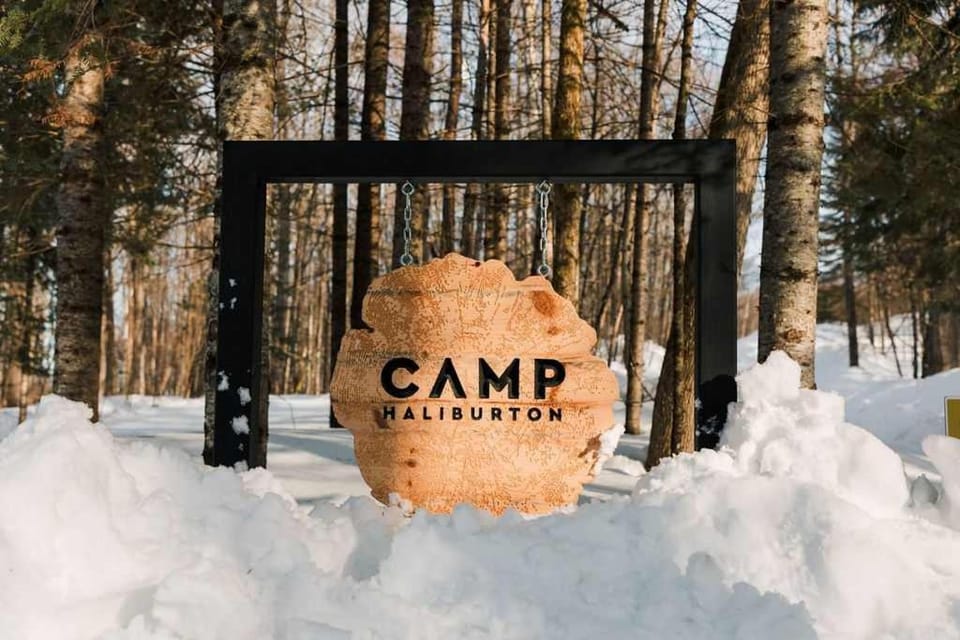 Camp Haliburton - Waterfront A-Frame House in Dysart and Others