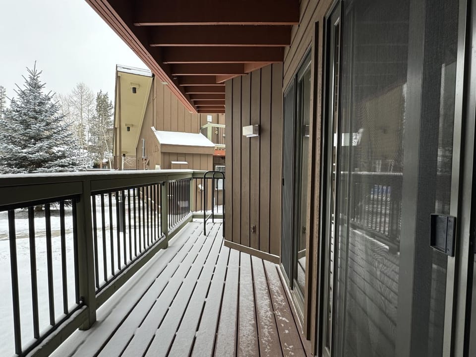 Beautiful Renovated 3BR in Keystone condo Apartment in Keystone