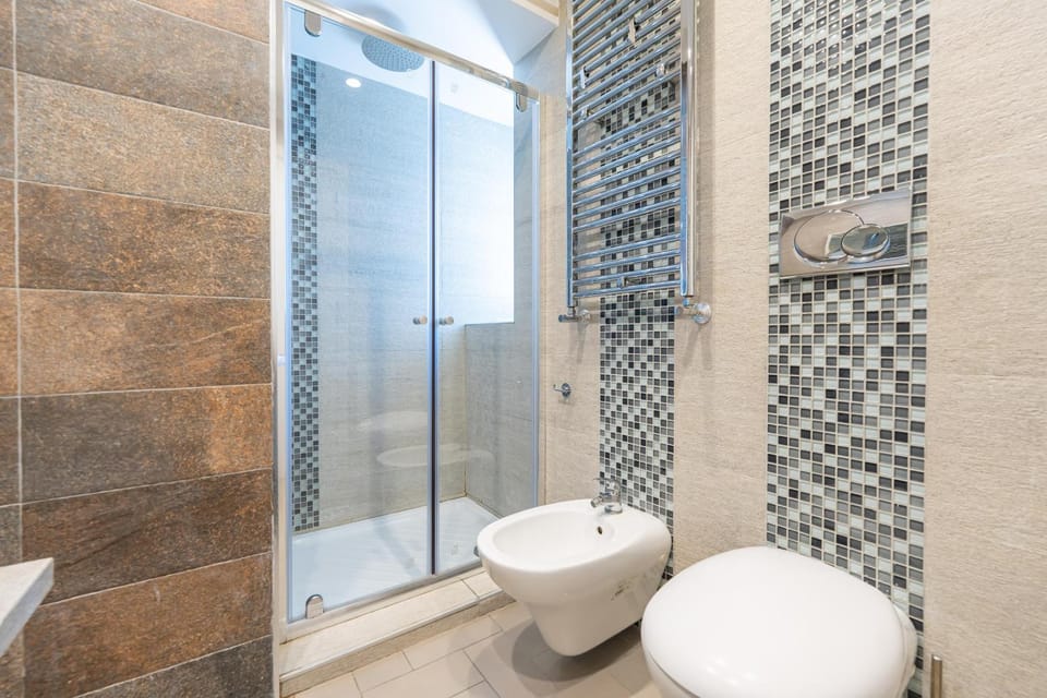 Shower, Toilet, Bathroom, bidet