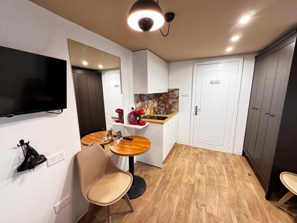 Modern Studio N9 Kitchenette Bathroom Apartment in Limassol City