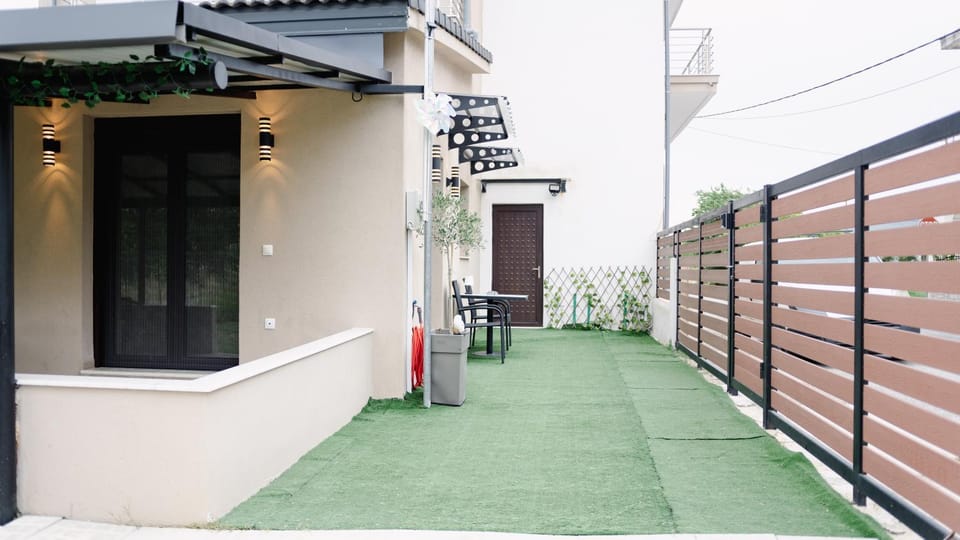 Property building, Inner courtyard view