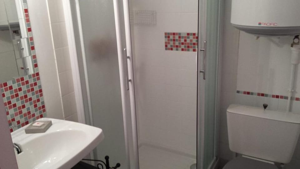 La Gondromière 79140 CERIZAY Apartment in Pays de la Loire