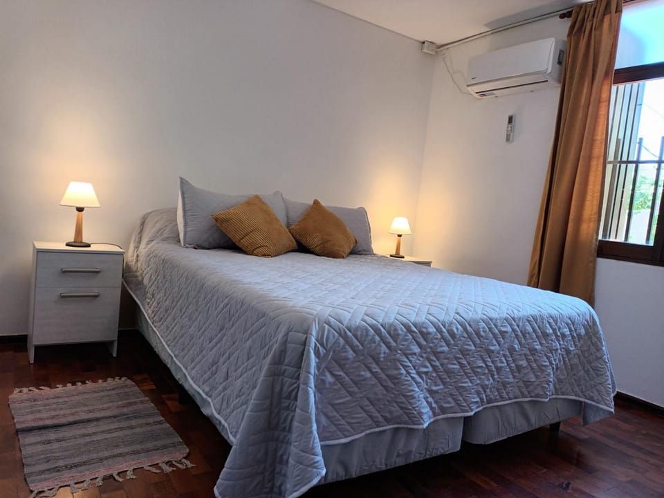 Bed, Bedroom, air conditioner