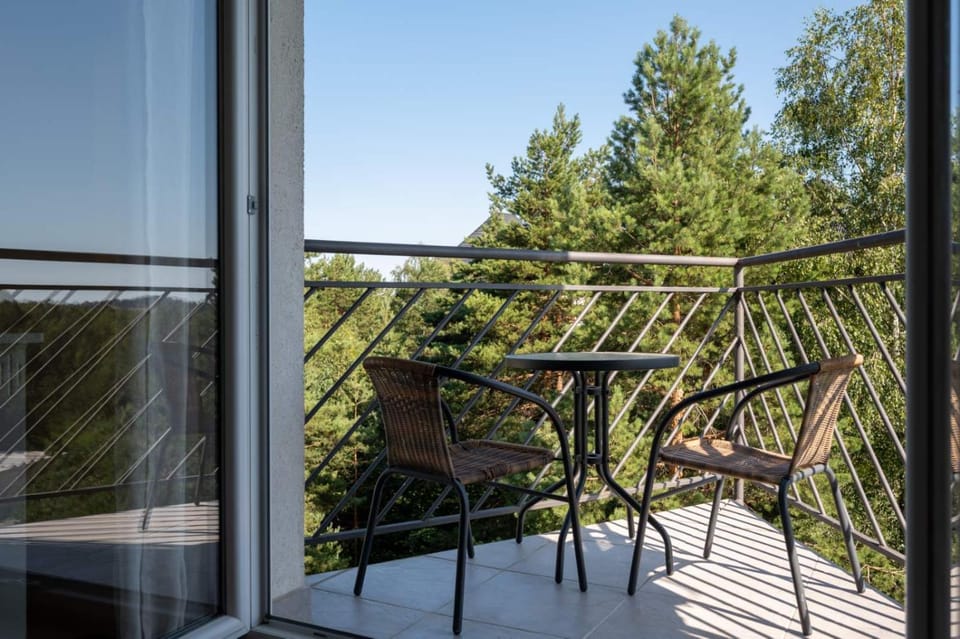 View (from property/room), Balcony/Terrace, Garden view