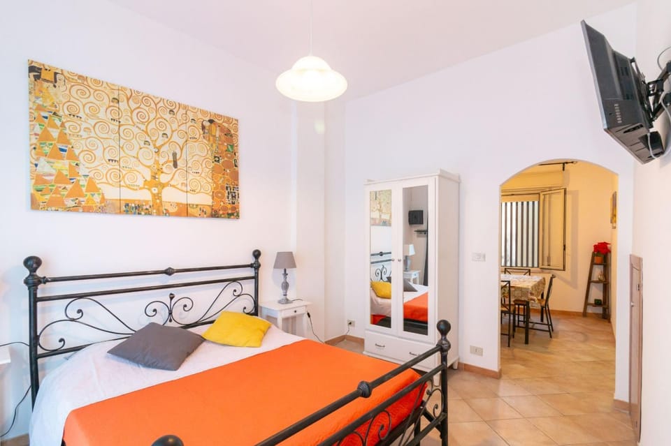 TV and multimedia, Bedroom