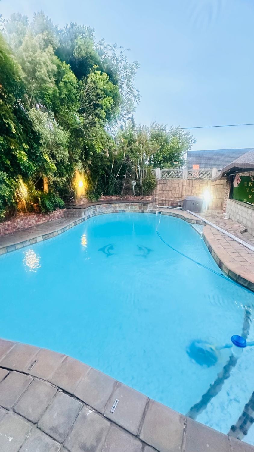 Fela in Versace House Vacation rental in Port Elizabeth