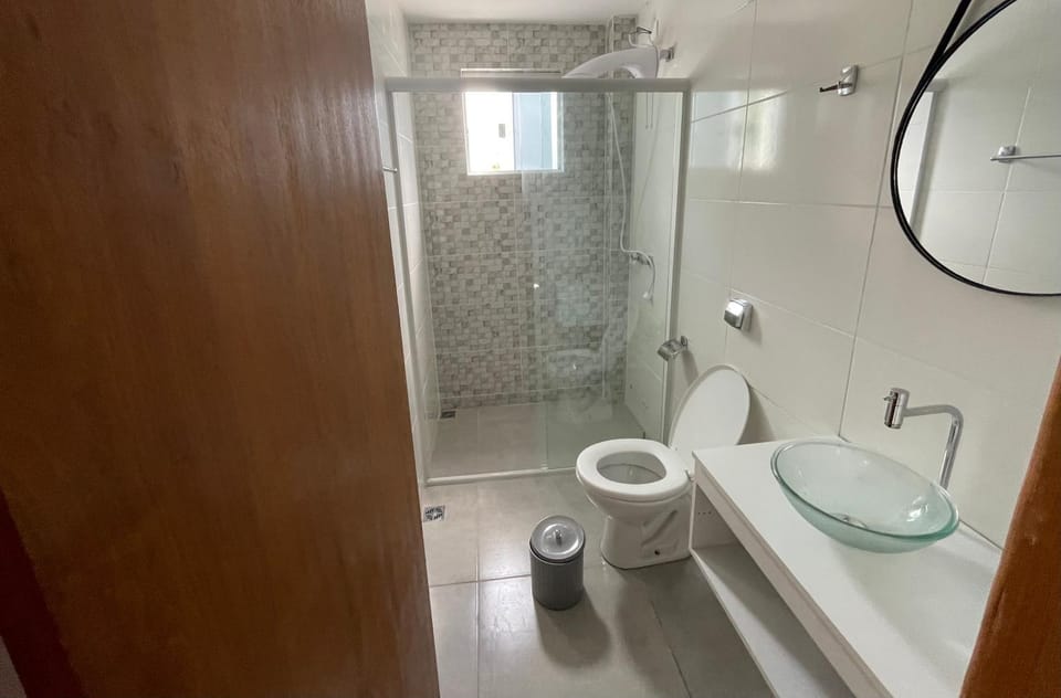 Sobrado da Ka em condomínio com vista panorâmica e churrasqueira a 250 mtos praia a pé House in Guaratuba