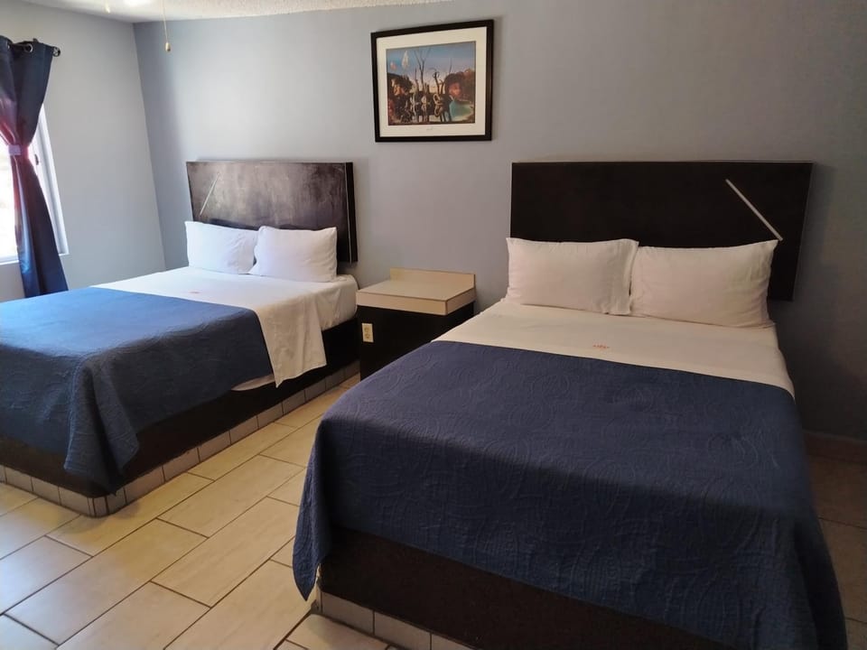 Hotel Agora Motel in Ensenada