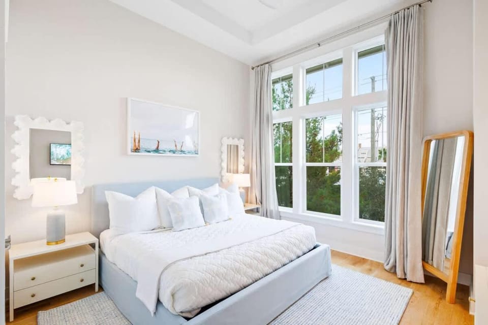 OnHoliday30A by Stay on 30A- Pool, Bikes, Golf Cart House in South Walton County