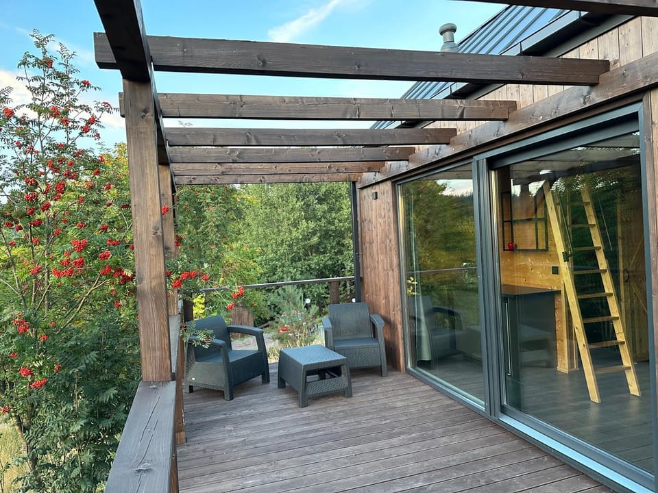 Property building, Garden, View (from property/room), Balcony/Terrace