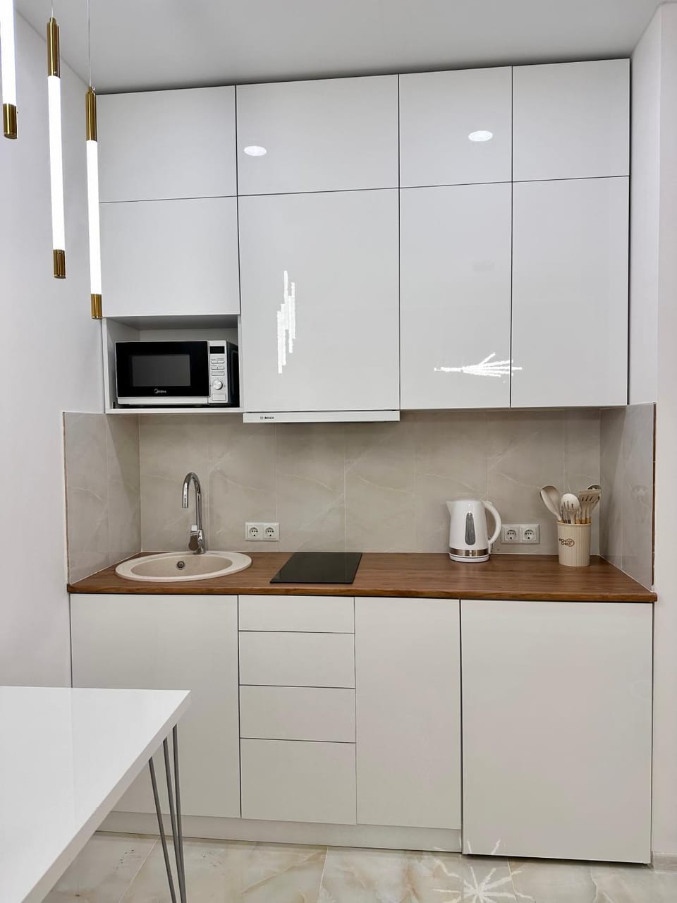 Coffee/tea facilities, Kitchen or kitchenette