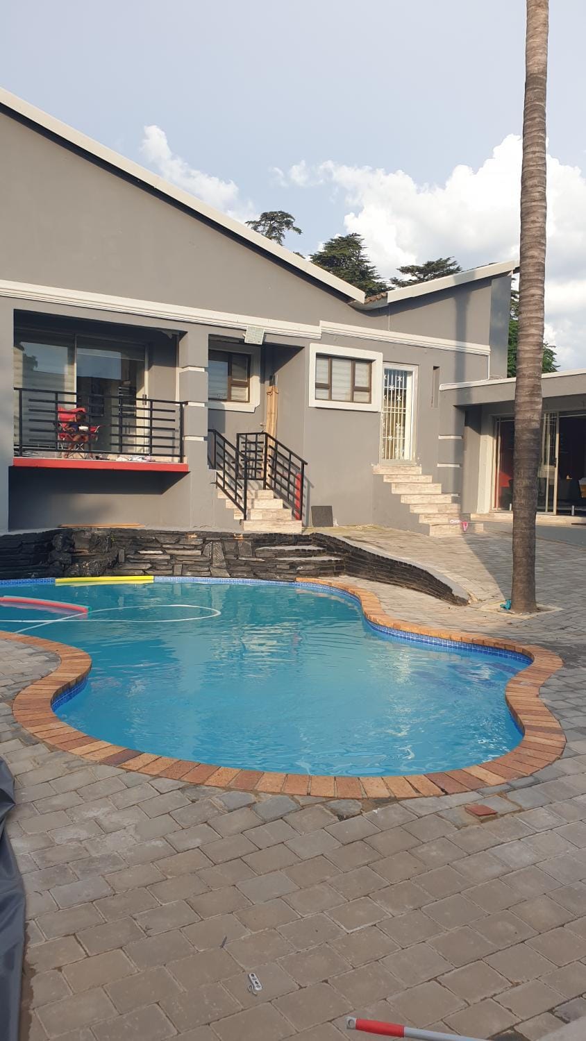 Chris Guest House Bed and Breakfast in Gauteng