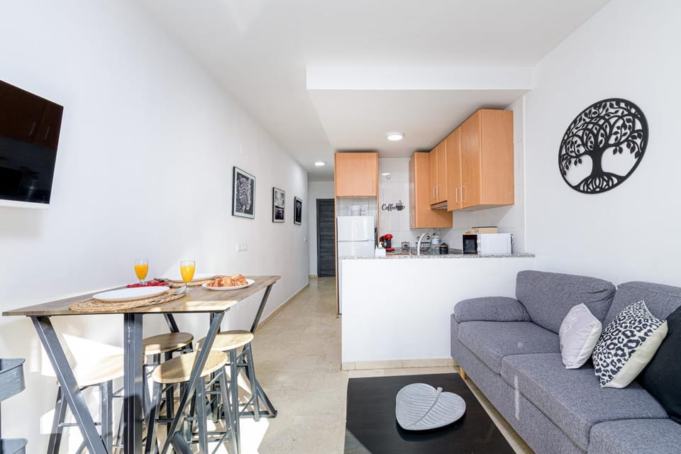TV and multimedia, Living room, Photo of the whole room, kitchen