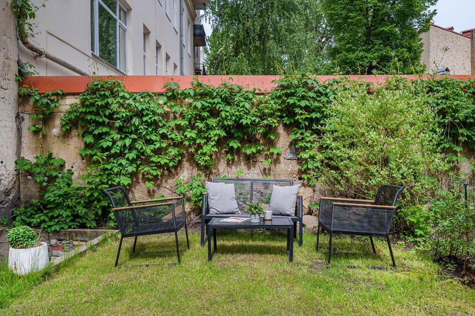 Garden view, Inner courtyard view