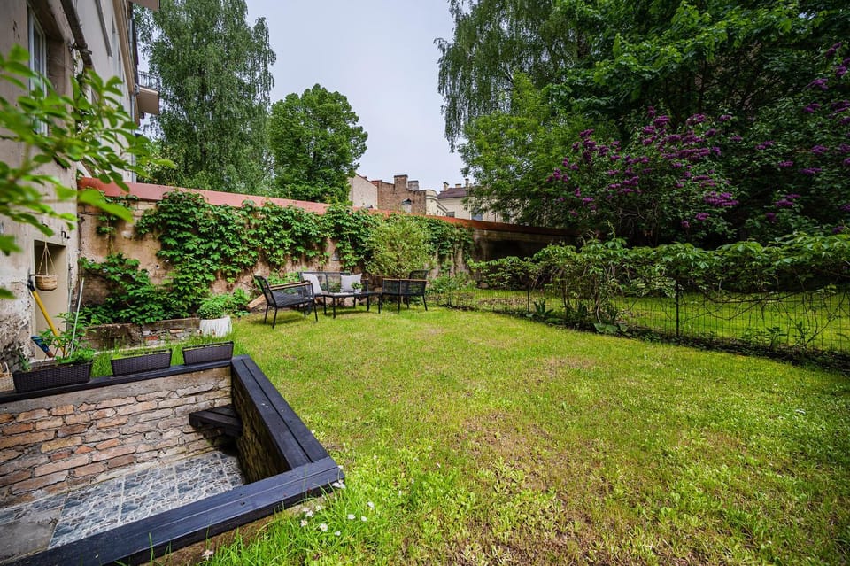 Garden view, Inner courtyard view