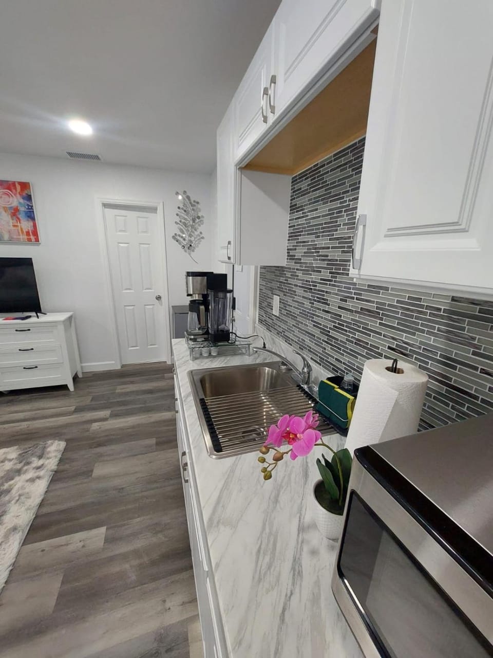 Coffee/tea facilities, Kitchen or kitchenette