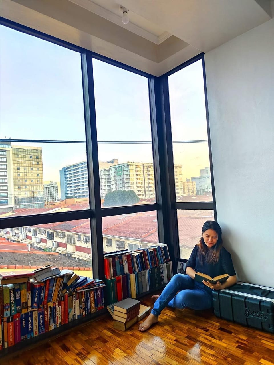 Property building, View (from property/room), City view