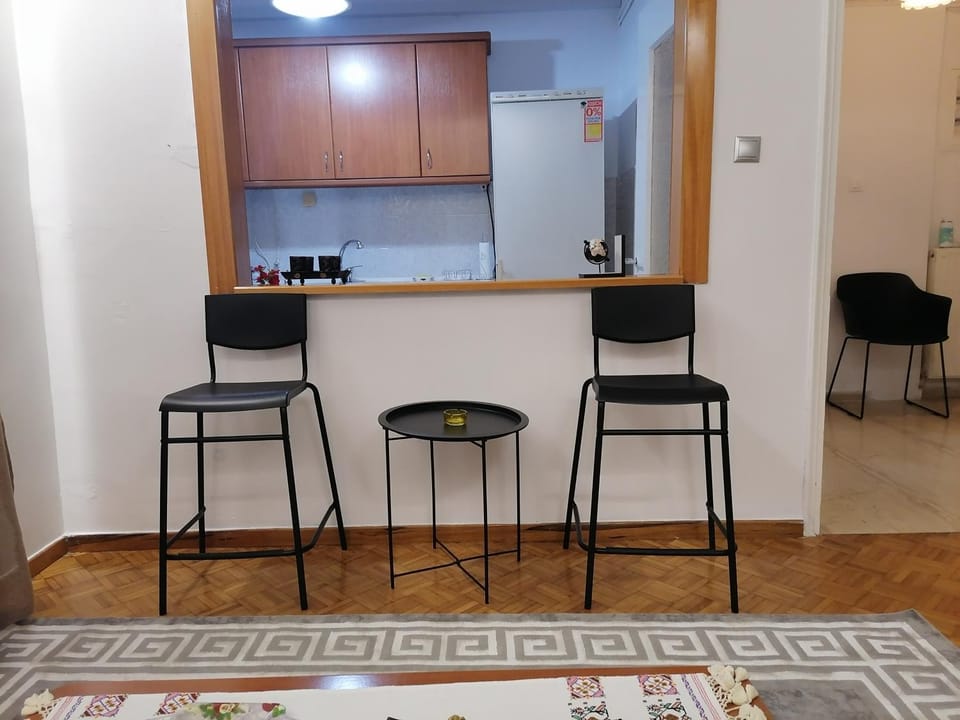 Lounge or bar, Seating area