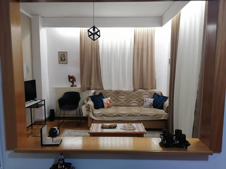 Living room, Photo of the whole room