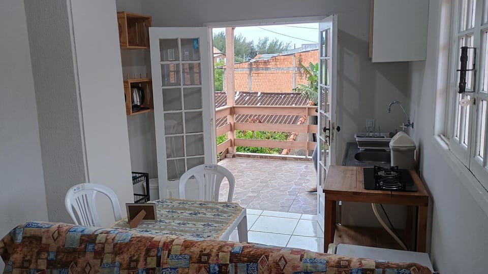 Loft com Sacada a 200m da praia Apartment in Florianopolis
