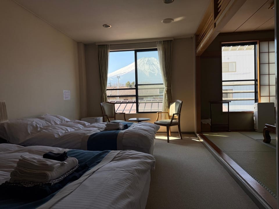 初聚 SHOSHU hotel Bed and Breakfast in Shizuoka Prefecture