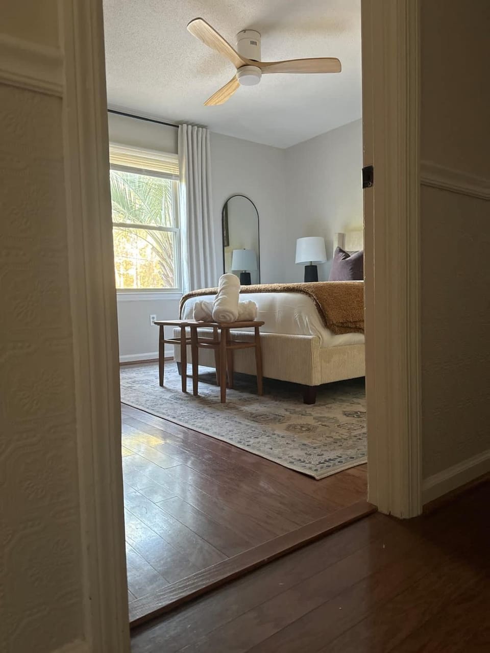 Bed, Photo of the whole room, Bedroom, air conditioner