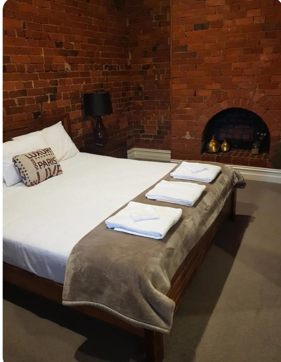 Sublime spa apartments Apartment in Rural City of Wangaratta