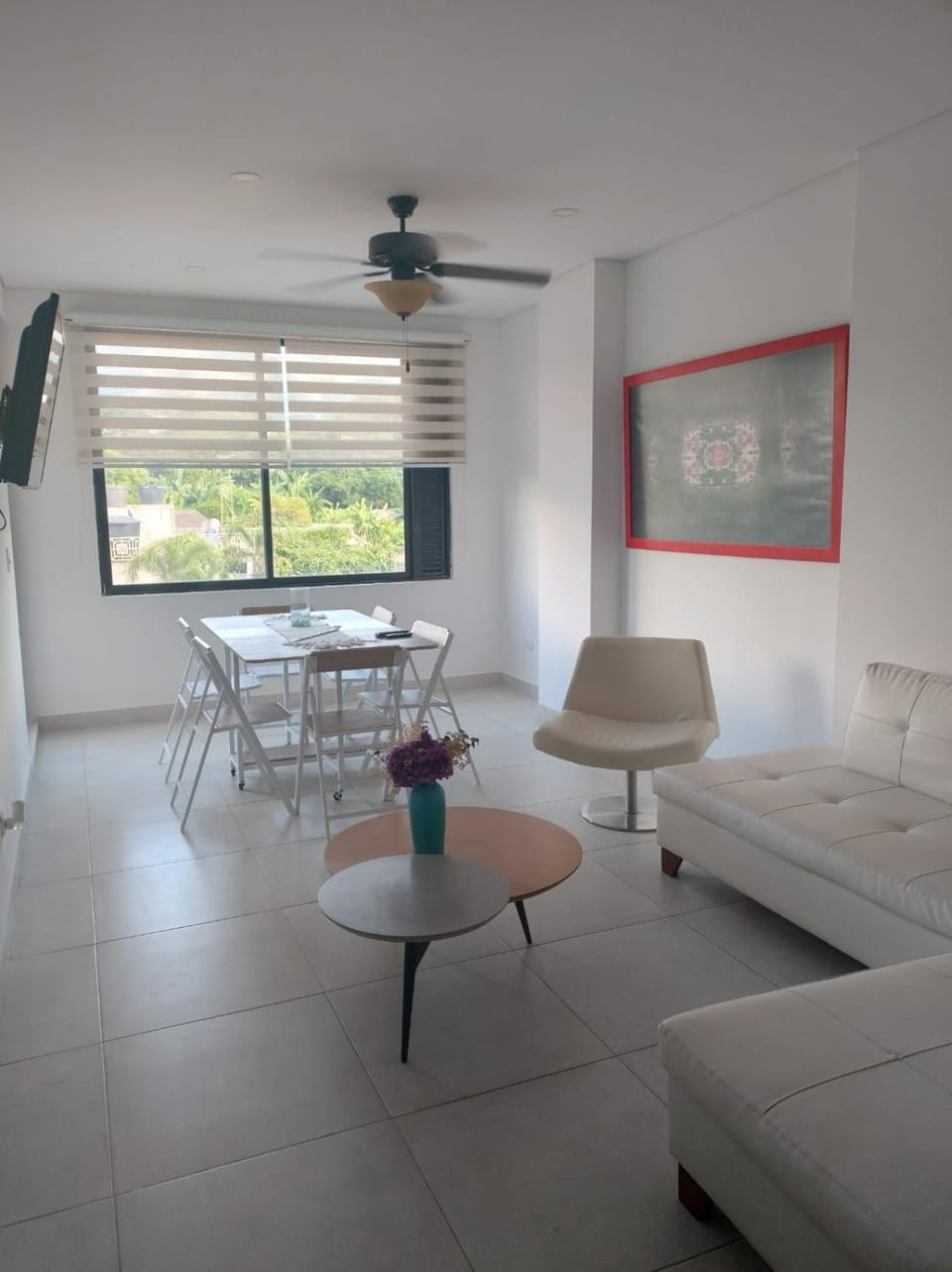 Living room, Dining area