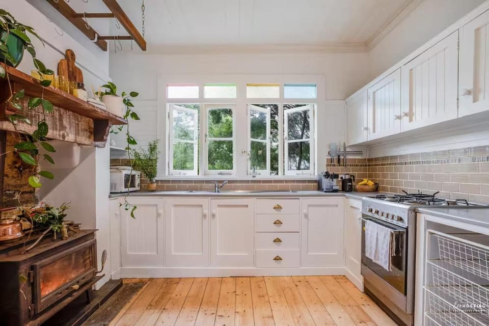 Highland Cottage- Modern Country Life at Leura House in Blue Mountains