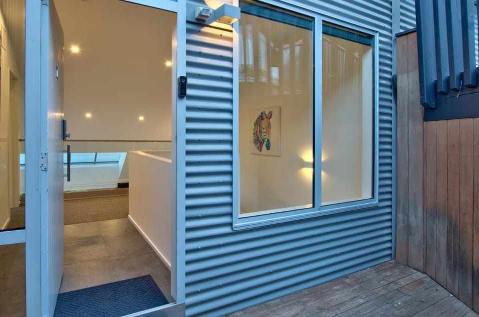 Natural Vistas Apartment in Queenstown