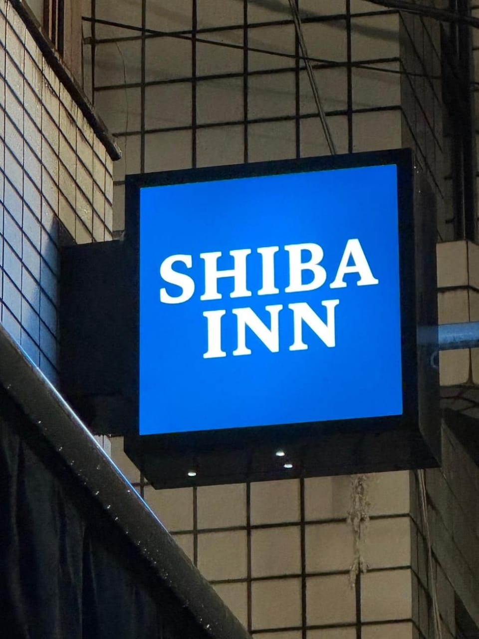 Property building, Property logo or sign, Street view
