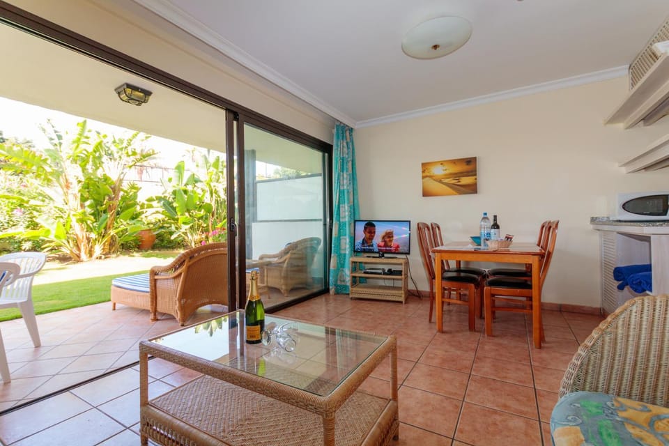 Balcony/Terrace, Living room, Photo of the whole room