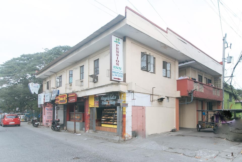 Property building, Neighbourhood